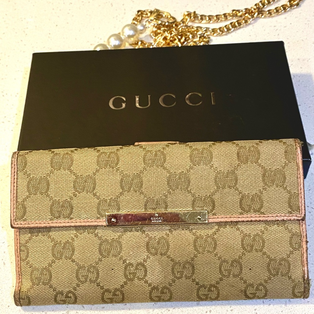 Gucci Tan Leather Wallet